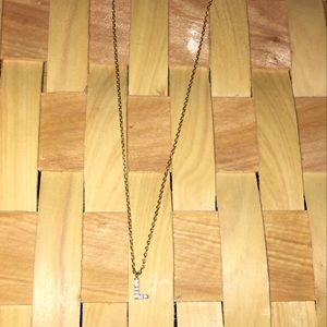 L gold necklace